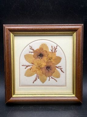 Joanna Sheen Vintage Pressed Flower Art Frame Cottagecore Floral Artwork England
